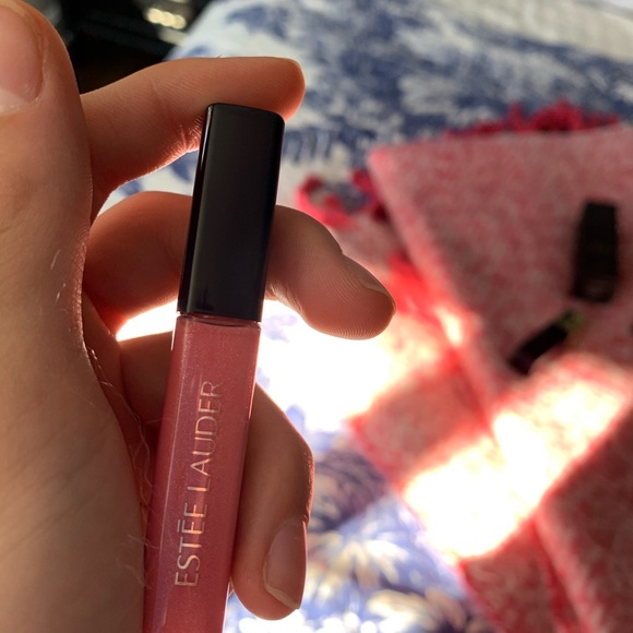 DESIGNER MAKEUP!!!! NARS AND ESTÉE LAUDER!!!! - Picture 7 of 7